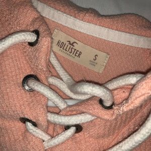 HOLLISTER SWEATER